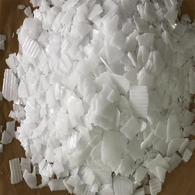 Soda cáustica do NaOH do alcaloide solúvel para galvanizar produtos químicos diários